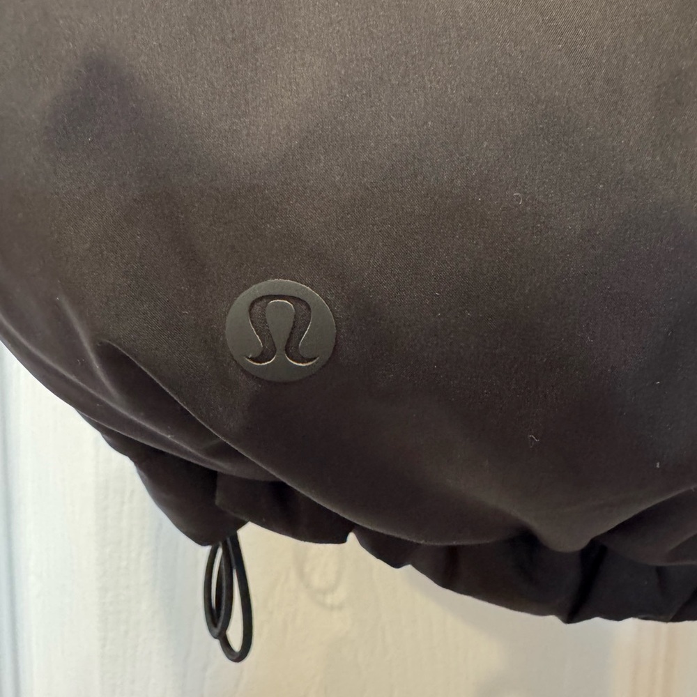 Lululemon Black Puffer Vest - Picture 5 of 10